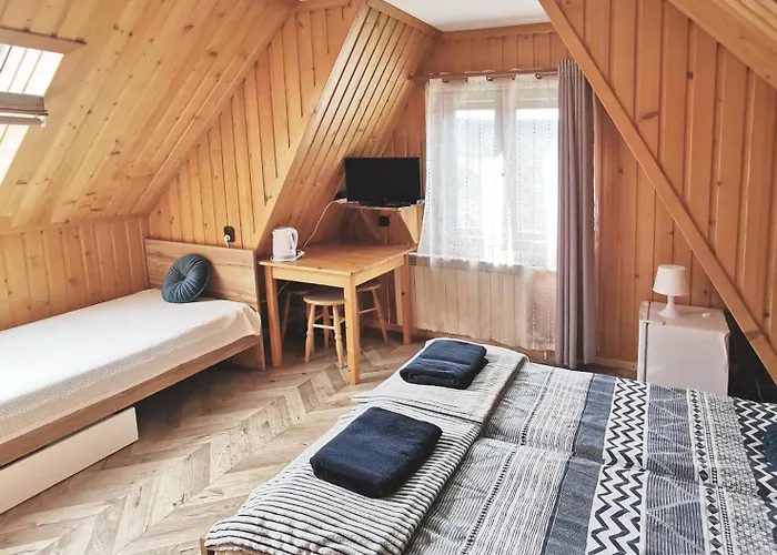 Czarny Jelen בית אירוח